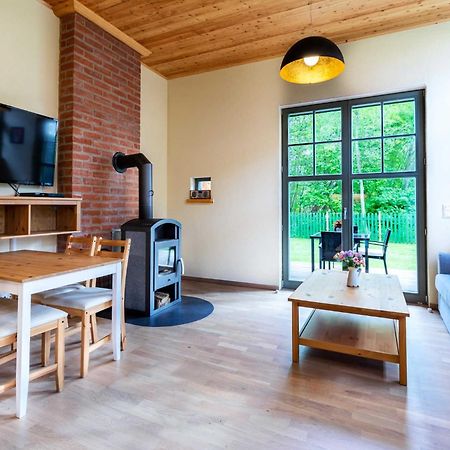 Ferienhaus Sonne Mond Und Sterne B Steffenshagen Εξωτερικό φωτογραφία