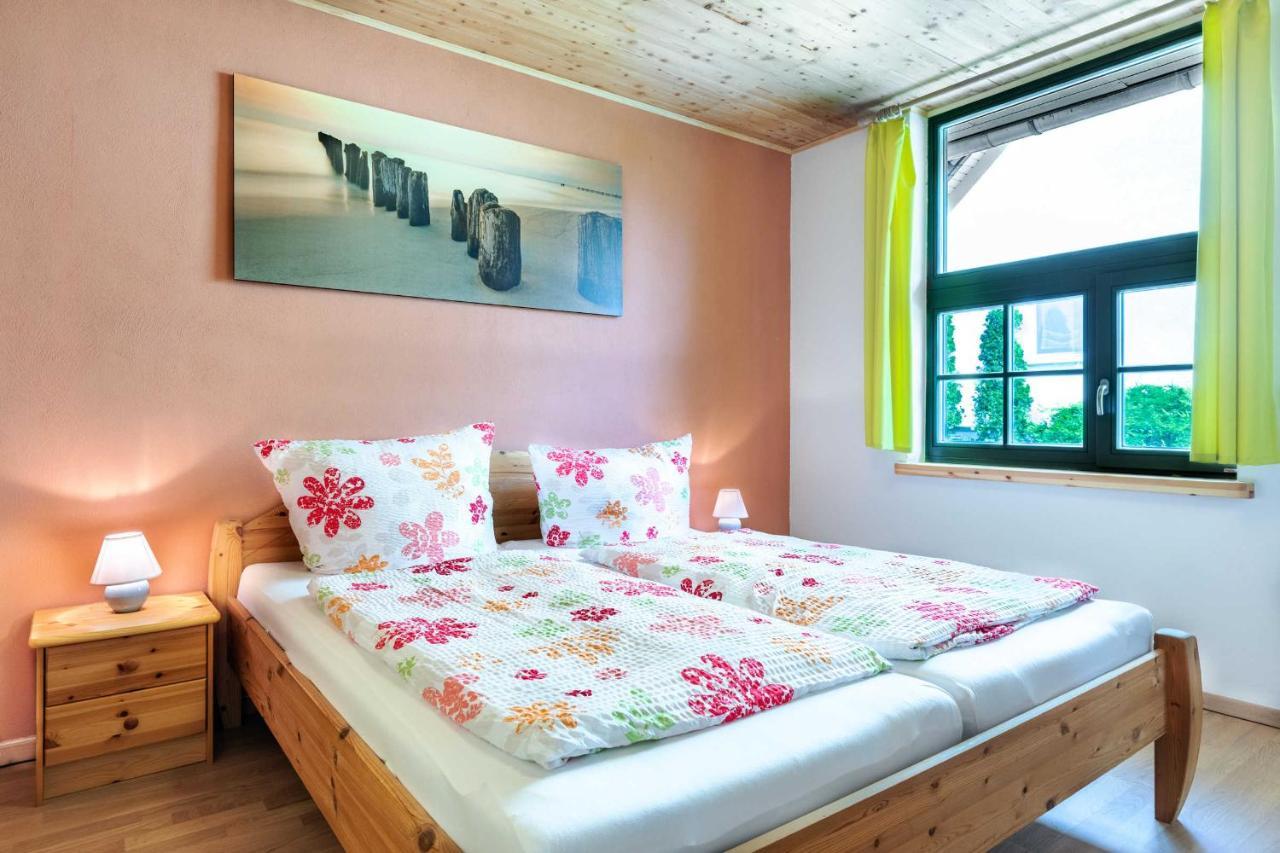 Ferienhaus Sonne Mond Und Sterne B Steffenshagen Εξωτερικό φωτογραφία